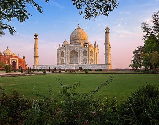 Amazing Sunrise Taj Mahal Tour From Delhi By Car